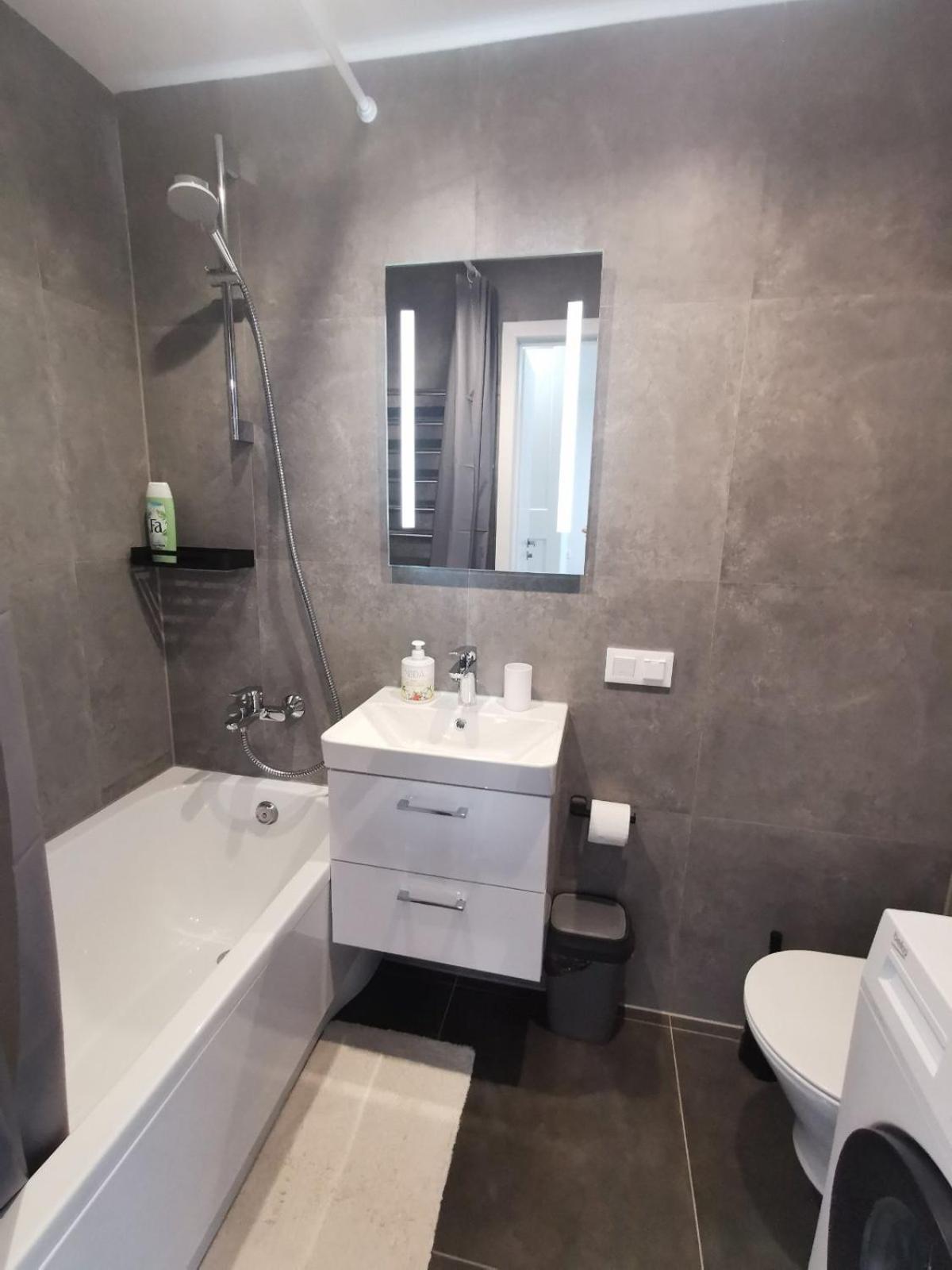 Modern Studio Baltijos, Self-Check-In, Free Parking Klaipėda Exteriör bild